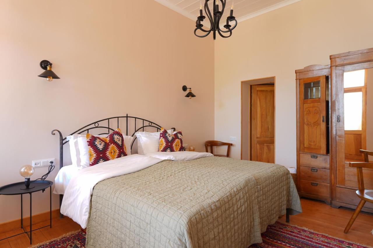 Toon Armeni Guest House 迪利然 外观 照片
